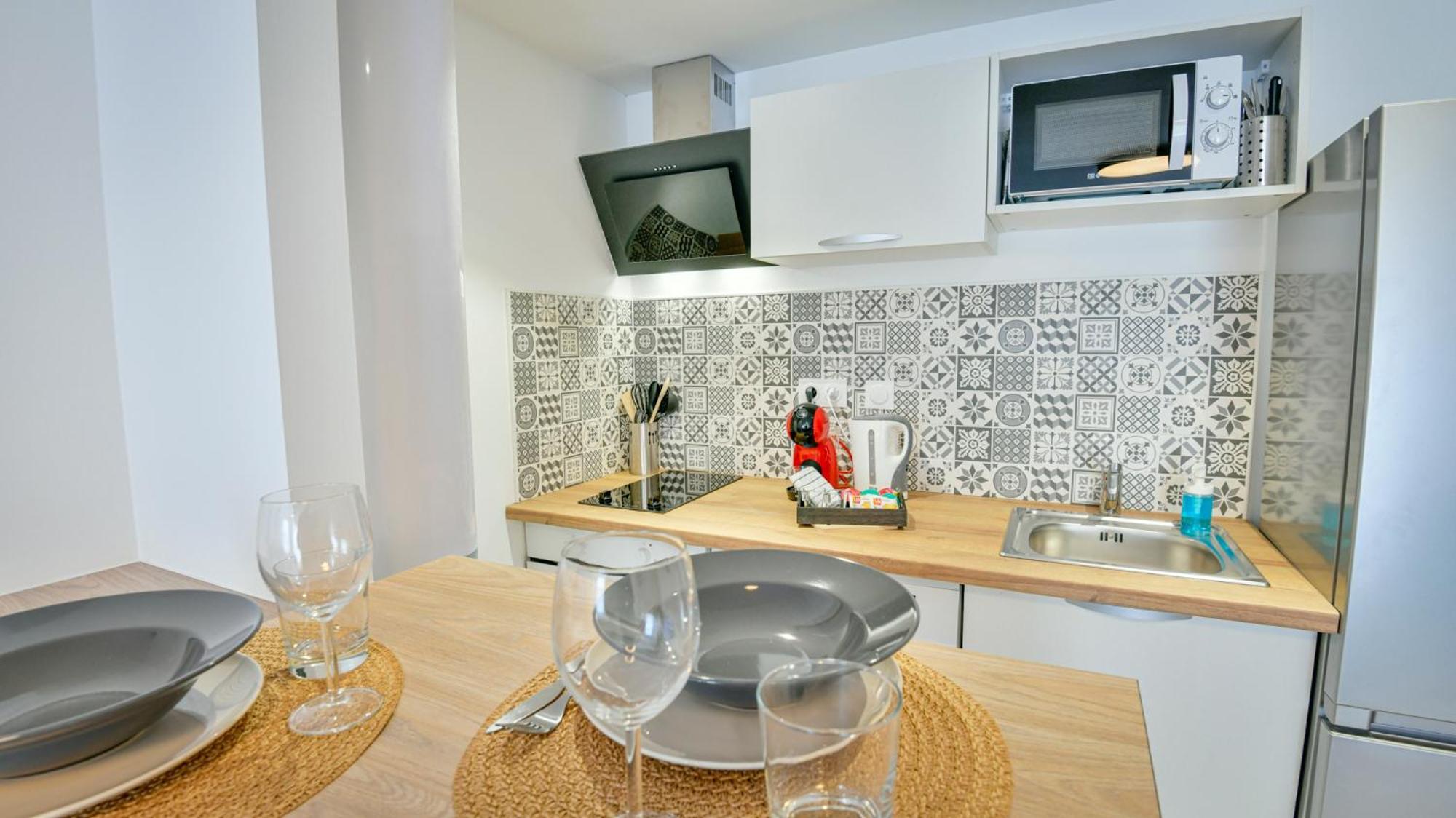 Studio Magda - Fibre Et Tv - Calme Et Confortable Saint-Quentin  Exteriör bild